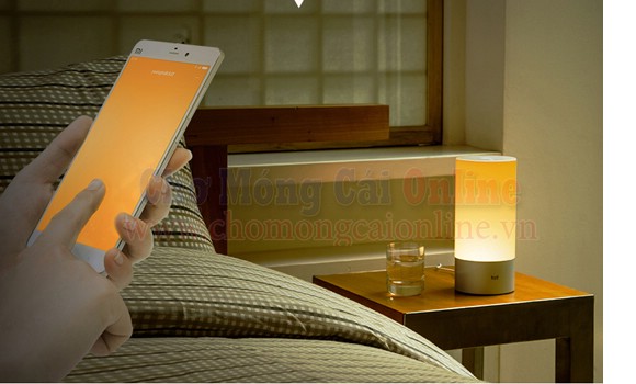 den ngu xiaomi yeelight 2